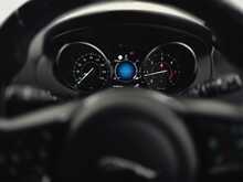 Jaguar F-PACE D180 R-Sport 