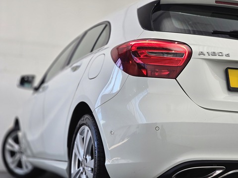 1.5 A180d Sport (Executive) Hatchback 5dr Diesel Manual Euro 6 (s/s) (109 ps)