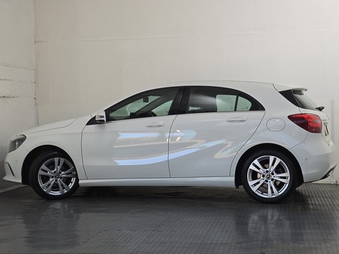1.5 A180d Sport (Executive) Hatchback 5dr Diesel Manual Euro 6 (s/s) (109 ps)