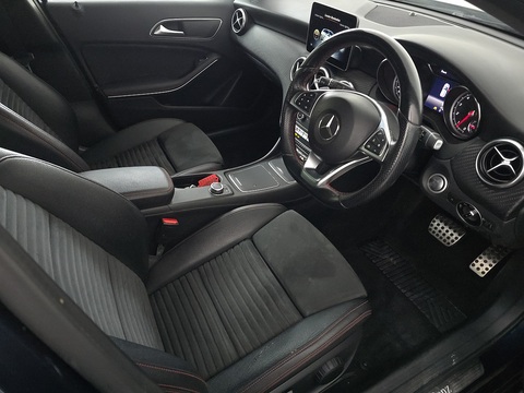 1.6 A180 AMG Line Hatchback 5dr Petrol 7G-DCT Euro 6 (s/s) (122 ps)