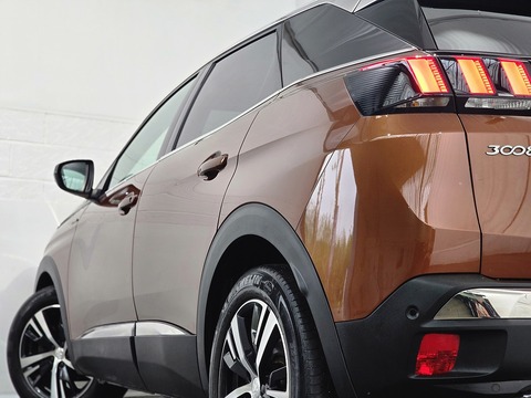 1.5 BlueHDi GT Line SUV 5dr Diesel EAT Euro 6 (s/s) (130 ps)