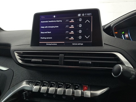 1.5 BlueHDi GT Line SUV 5dr Diesel EAT Euro 6 (s/s) (130 ps)