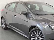 Ford Focus T EcoBoost ST-Line 