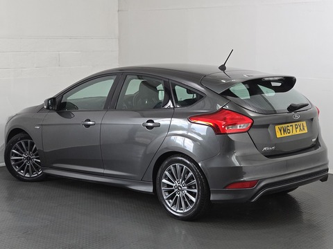1.0T EcoBoost ST-Line Hatchback 5dr Petrol Manual Euro 6 (s/s) (140 ps)