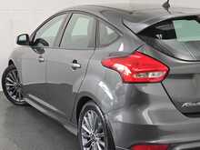 Ford Focus T EcoBoost ST-Line 