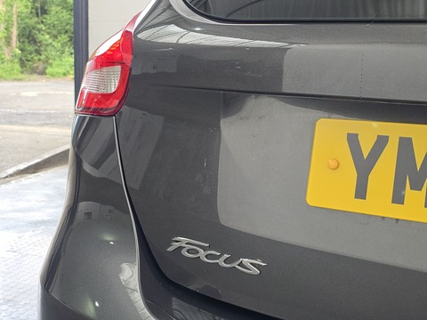 1.0T EcoBoost ST-Line Hatchback 5dr Petrol Manual Euro 6 (s/s) (140 ps)