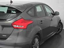 Ford Focus T EcoBoost ST-Line 