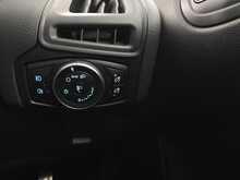 Ford Focus T EcoBoost ST-Line 