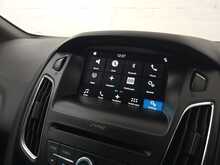 Ford Focus T EcoBoost ST-Line 