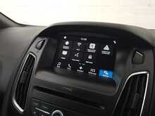 Ford Focus T EcoBoost ST-Line 