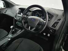 Ford Focus T EcoBoost ST-Line 