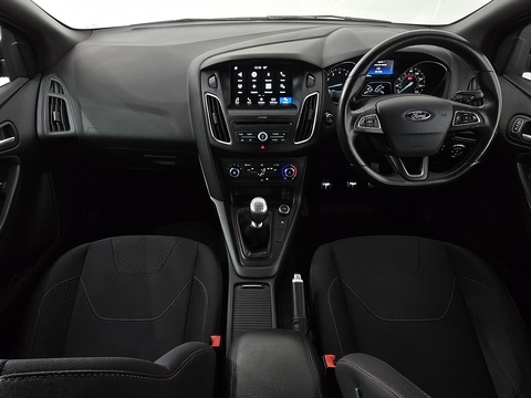1.0T EcoBoost ST-Line Hatchback 5dr Petrol Manual Euro 6 (s/s) (140 ps)