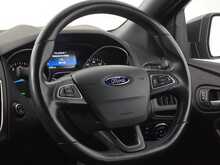 Ford Focus T EcoBoost ST-Line 
