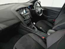 Ford Focus T EcoBoost ST-Line 