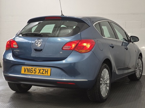 1.6i Excite Hatchback 5dr Petrol Manual Euro 6 (115 ps)