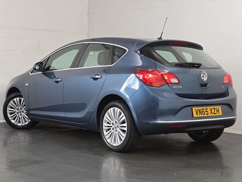 1.6i Excite Hatchback 5dr Petrol Manual Euro 6 (115 ps)
