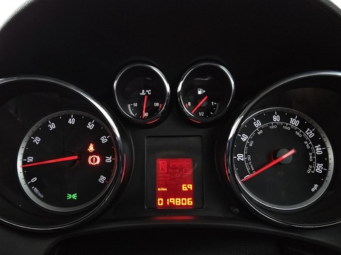 1.6i Excite Hatchback 5dr Petrol Manual Euro 6 (115 ps)