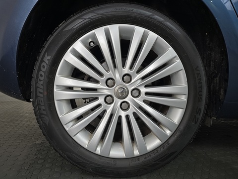 1.6i Excite Hatchback 5dr Petrol Manual Euro 6 (115 ps)