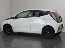 Toyota AYGO VVT-i x-style 