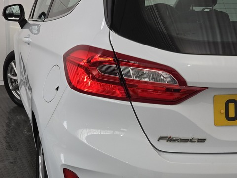 1.0T EcoBoost Zetec Hatchback 3dr Petrol Manual Euro 6 (s/s) (100 ps)