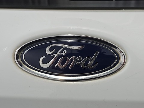 1.0T EcoBoost Zetec Hatchback 3dr Petrol Manual Euro 6 (s/s) (100 ps)