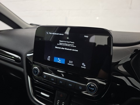 1.0T EcoBoost Zetec Hatchback 3dr Petrol Manual Euro 6 (s/s) (100 ps)