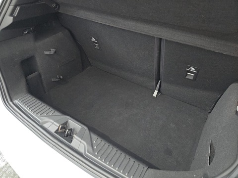 1.0T EcoBoost Zetec Hatchback 3dr Petrol Manual Euro 6 (s/s) (100 ps)