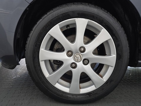 1.5 TS2 Hatchback 5dr Petrol Auto Euro 5 (102 ps)