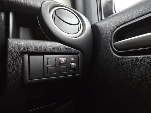 1.5 TS2 Hatchback 5dr Petrol Auto Euro 5 (102 ps)