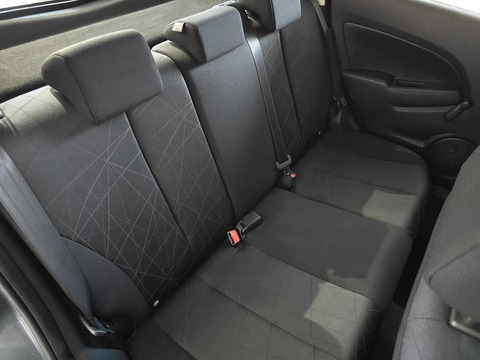 1.5 TS2 Hatchback 5dr Petrol Auto Euro 5 (102 ps)