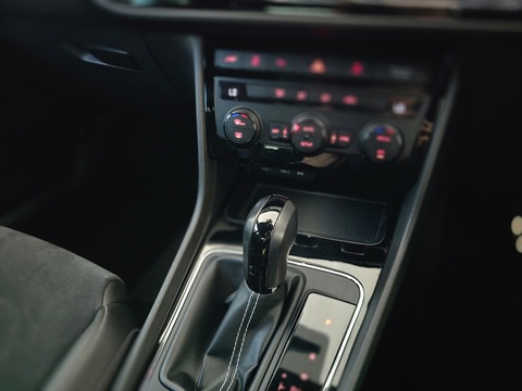 2.0 TSI Cupra 290 Hatchback 5dr Petrol DSG Euro 6 (s/s) (290 ps)