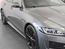 Jaguar XE d R-Sport 