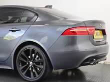 Jaguar XE d R-Sport 
