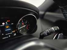 Jaguar XE d R-Sport 