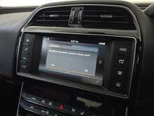 Jaguar XE d R-Sport 