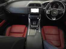 Jaguar XE d R-Sport 