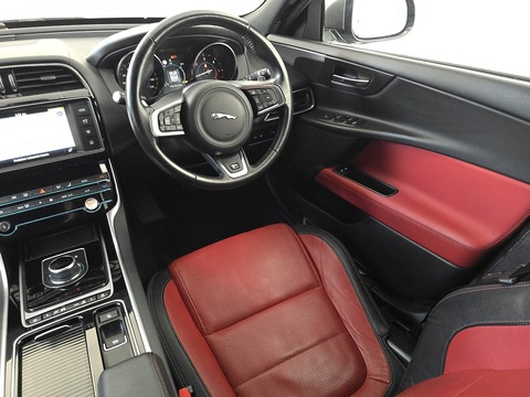2.0d R-Sport Saloon 4dr Diesel Auto Euro 6 (s/s) (180 ps)
