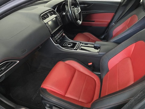 2.0d R-Sport Saloon 4dr Diesel Auto Euro 6 (s/s) (180 ps)