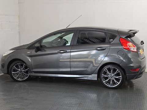 1.0T EcoBoost ST-Line Hatchback 5dr Petrol Manual Euro 6 (s/s) (140 ps)