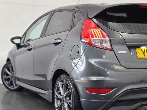 1.0T EcoBoost ST-Line Hatchback 5dr Petrol Manual Euro 6 (s/s) (140 ps)