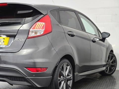 1.0T EcoBoost ST-Line Hatchback 5dr Petrol Manual Euro 6 (s/s) (140 ps)