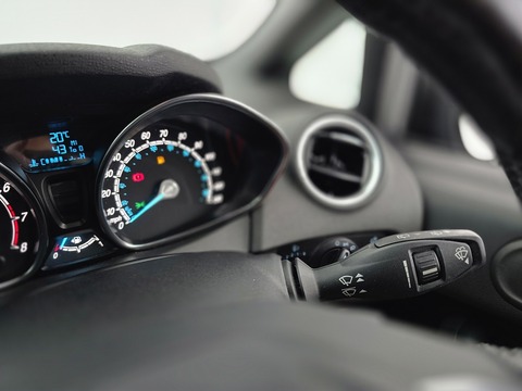 1.0T EcoBoost ST-Line Hatchback 5dr Petrol Manual Euro 6 (s/s) (140 ps)