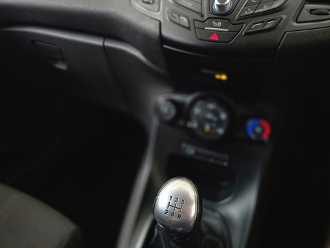 1.0T EcoBoost ST-Line Hatchback 5dr Petrol Manual Euro 6 (s/s) (140 ps)