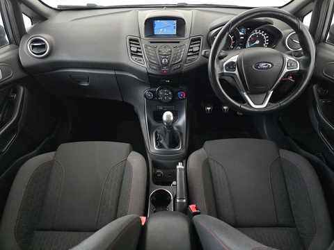 1.0T EcoBoost ST-Line Hatchback 5dr Petrol Manual Euro 6 (s/s) (140 ps)