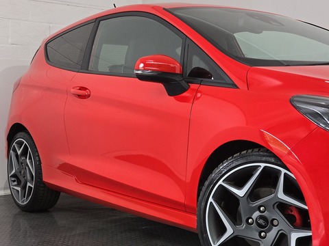 1.5T EcoBoost ST-3 Hatchback 3dr Petrol Manual Euro 6 (200 ps)