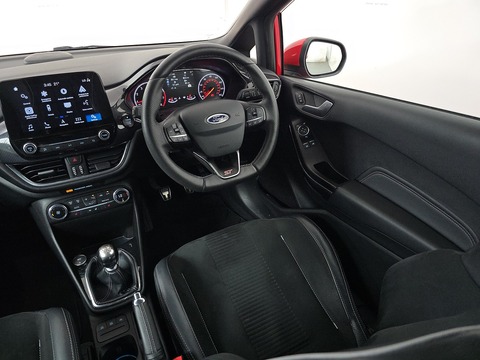 1.5T EcoBoost ST-3 Hatchback 3dr Petrol Manual Euro 6 (200 ps)