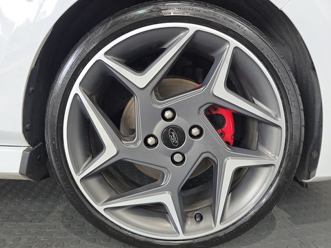 1.5T EcoBoost ST-3 Hatchback 3dr Petrol Manual Euro 6 (200 ps)