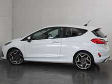 Ford Fiesta T EcoBoost ST-3 