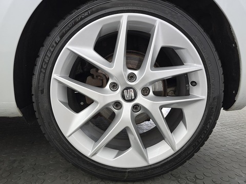 1.8 TSI FR Sport Coupe 3dr Petrol DSG Euro 6 (s/s) (180 ps)