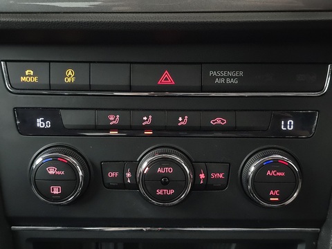 1.8 TSI FR Sport Coupe 3dr Petrol DSG Euro 6 (s/s) (180 ps)